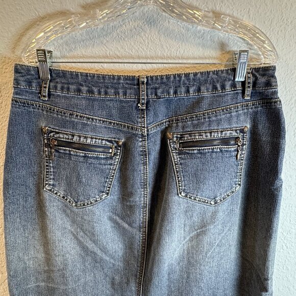 Women's 12 Christopher & Banks Long Denim Skirt Back Slit Cotton Blend - Picture 5 of 12